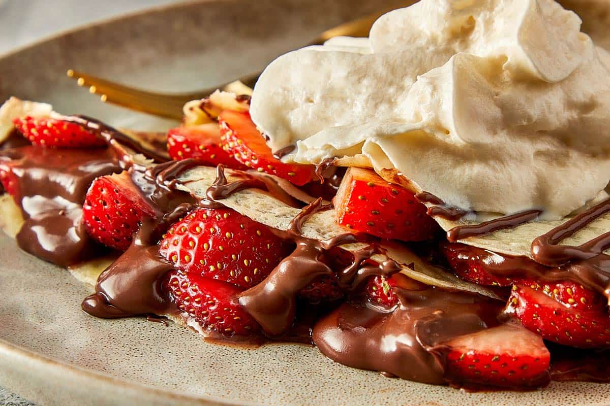 Authentic French Crepes: Chef Tom's Secrets for Parisian Perfection